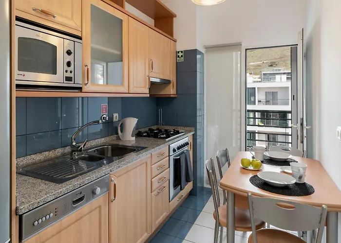 Ajuda Iii By An Island Funchal (Madeira)